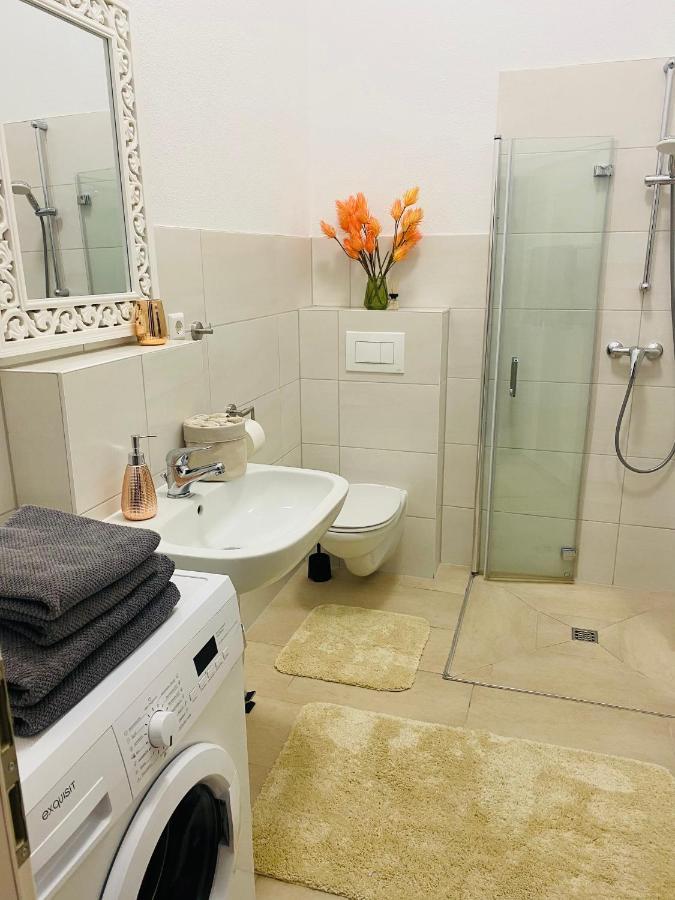 Aurum Apartment Kirchheim am Neckar Extérieur photo